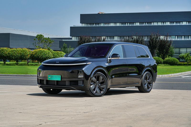 Interpretation of 24 ideal L9, wheelbase 3105mm, with extended range power.